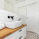 Appartement Cozy Pastel Two Bedroom In By Renters Gdynia