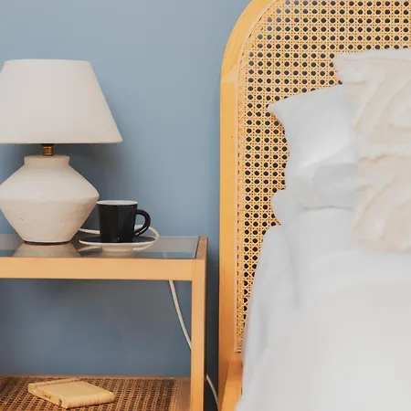 Appartement Cozy Pastel Two Bedroom In By Renters *